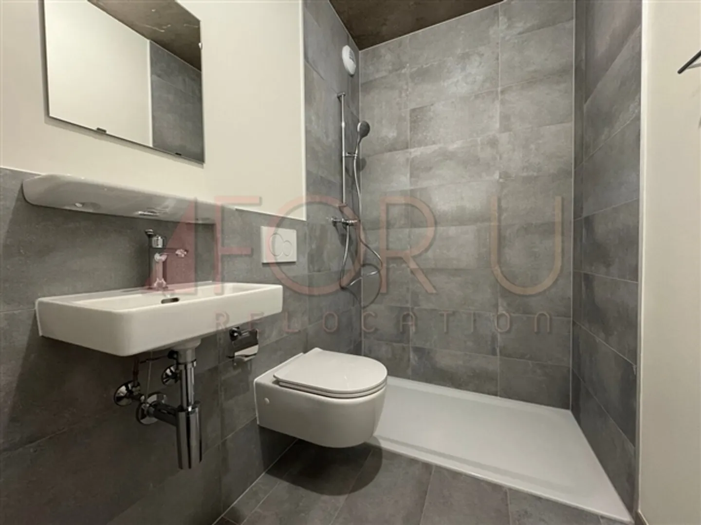 NEW - very beautiful 5-room apartment in Carouge - Photo 12 of 12