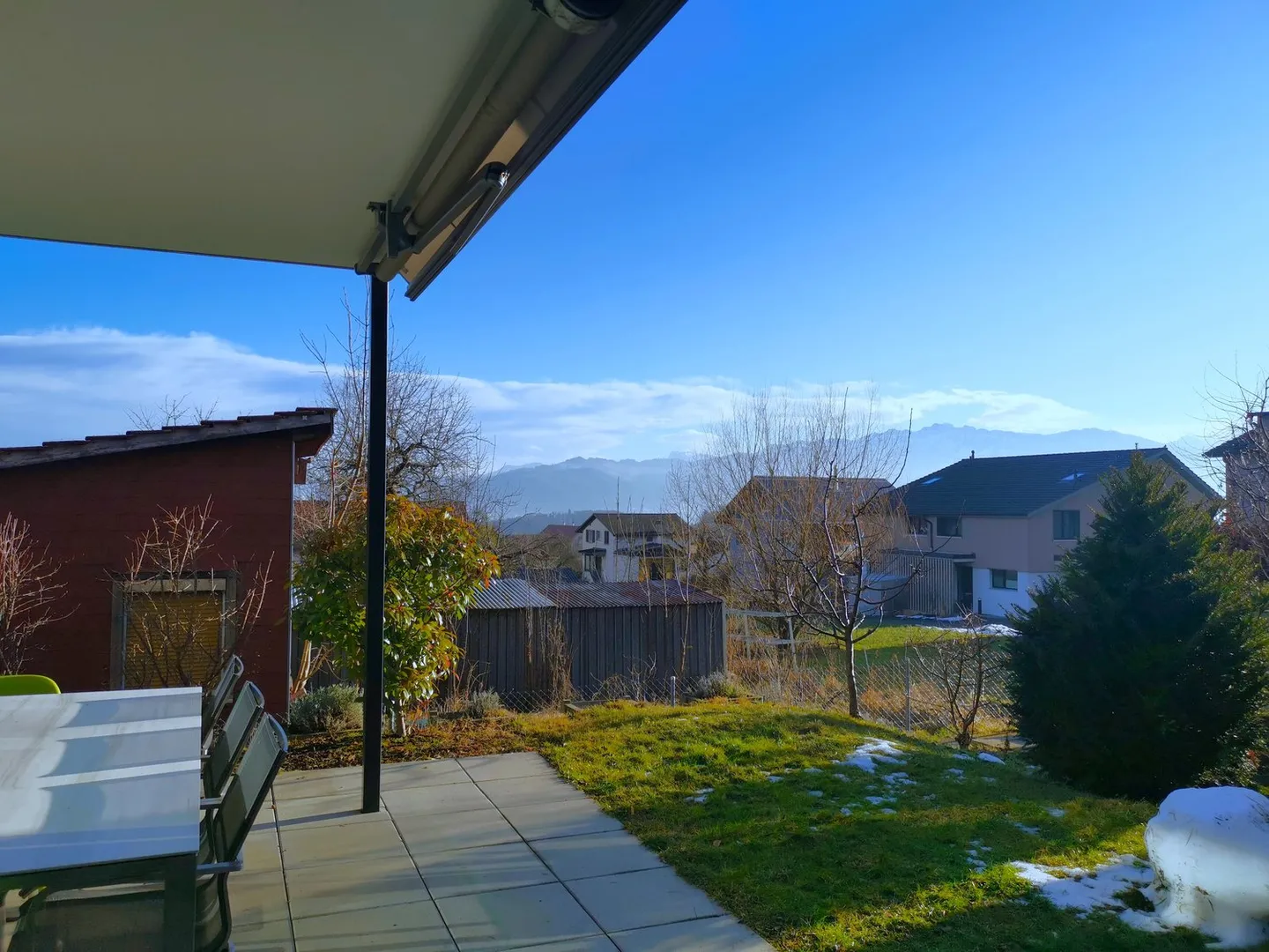 Modern 6.5-room semi-detached house with mountain view in Uebeschi - Photo 13 of 13