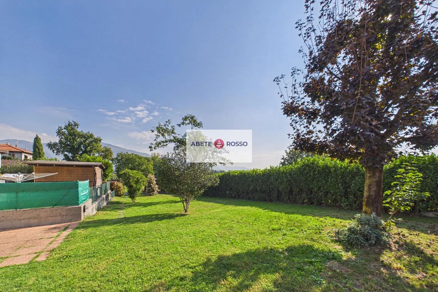 Casa familiare con giardino - Foto 25 di 26
