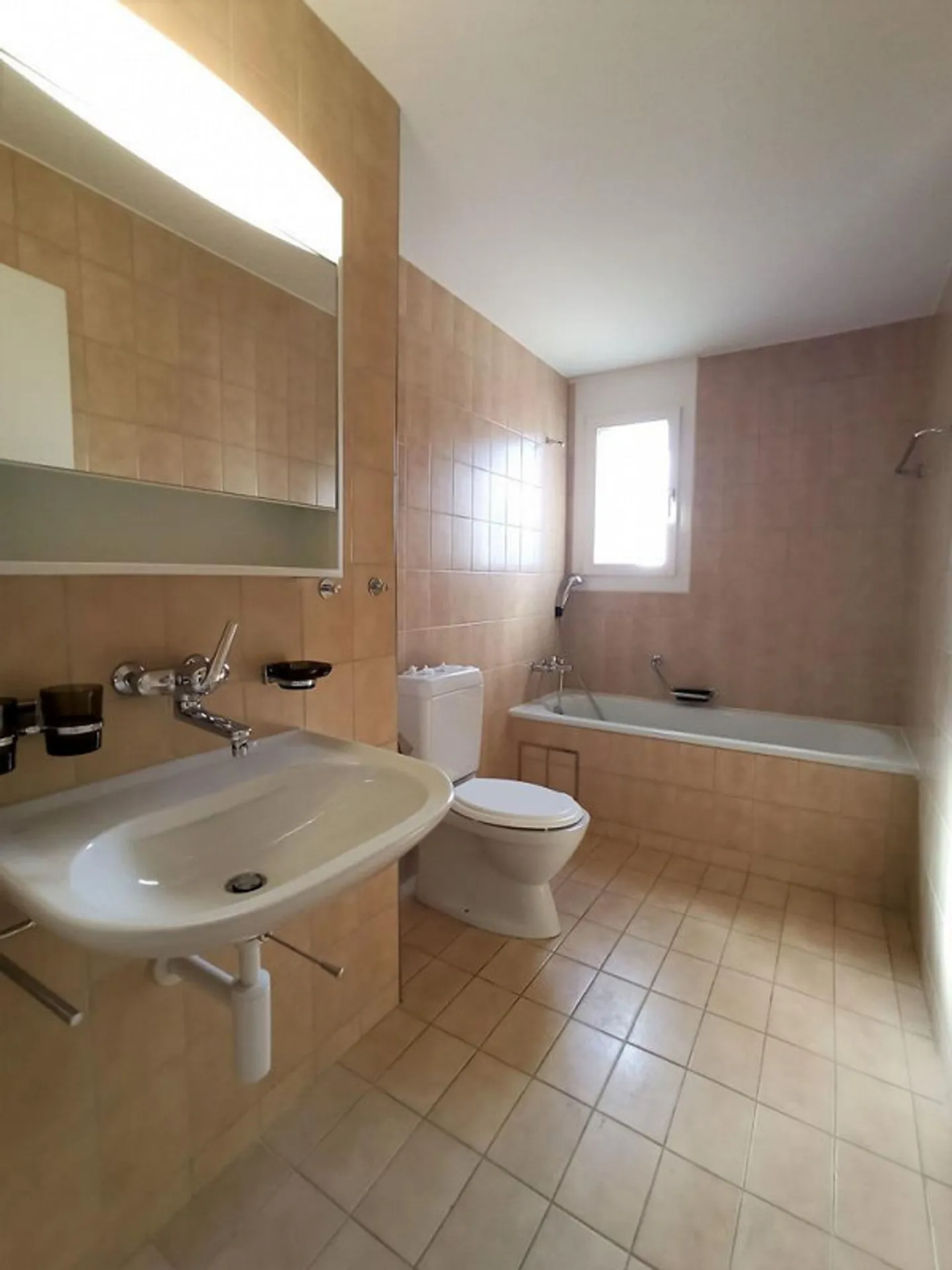 Trasferirsi - sentirsi bene e risparmiare - 1° mese di affitto è gratuito - Foto 9 di 10