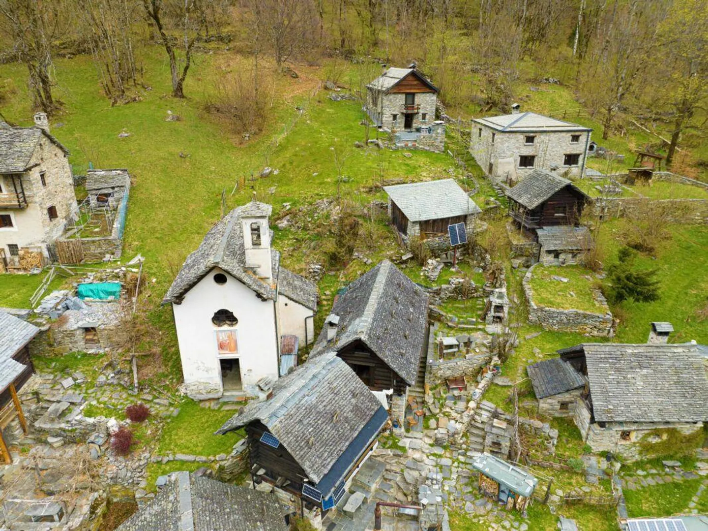 CAMPO VALLEMAGGIA - Tessiner Rustico inmitten der Natur - Foto 10 von 10