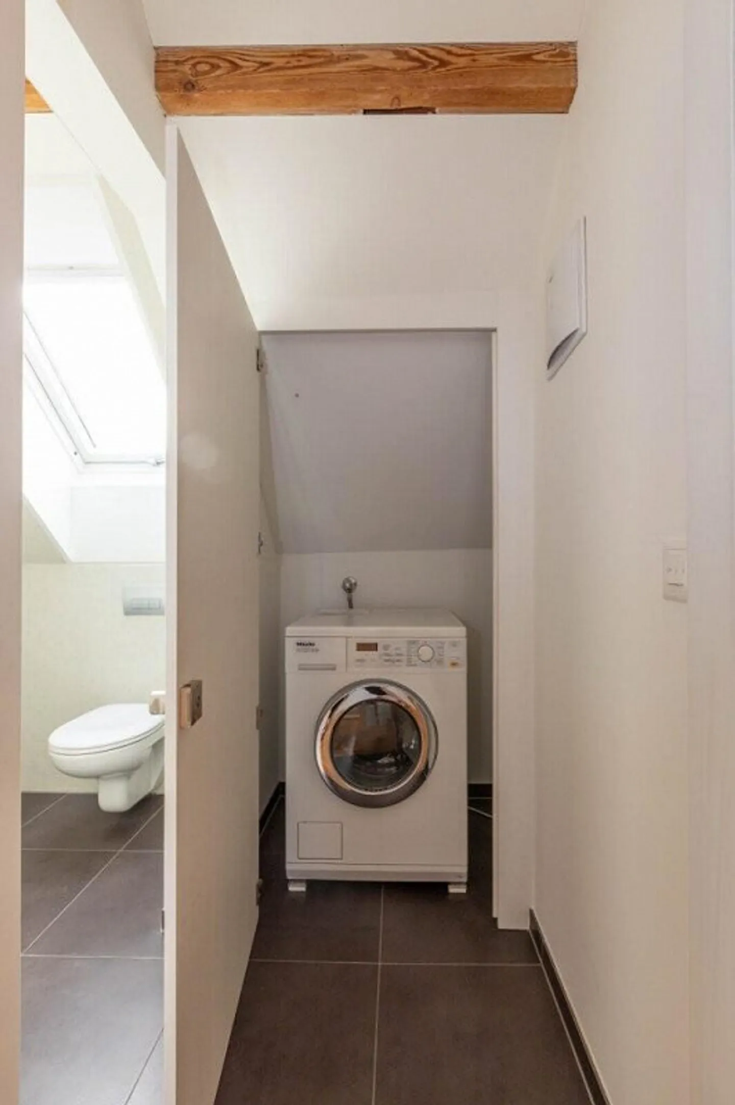 Stylish old apartment in the heart of District 6 - Photo 12 of 12