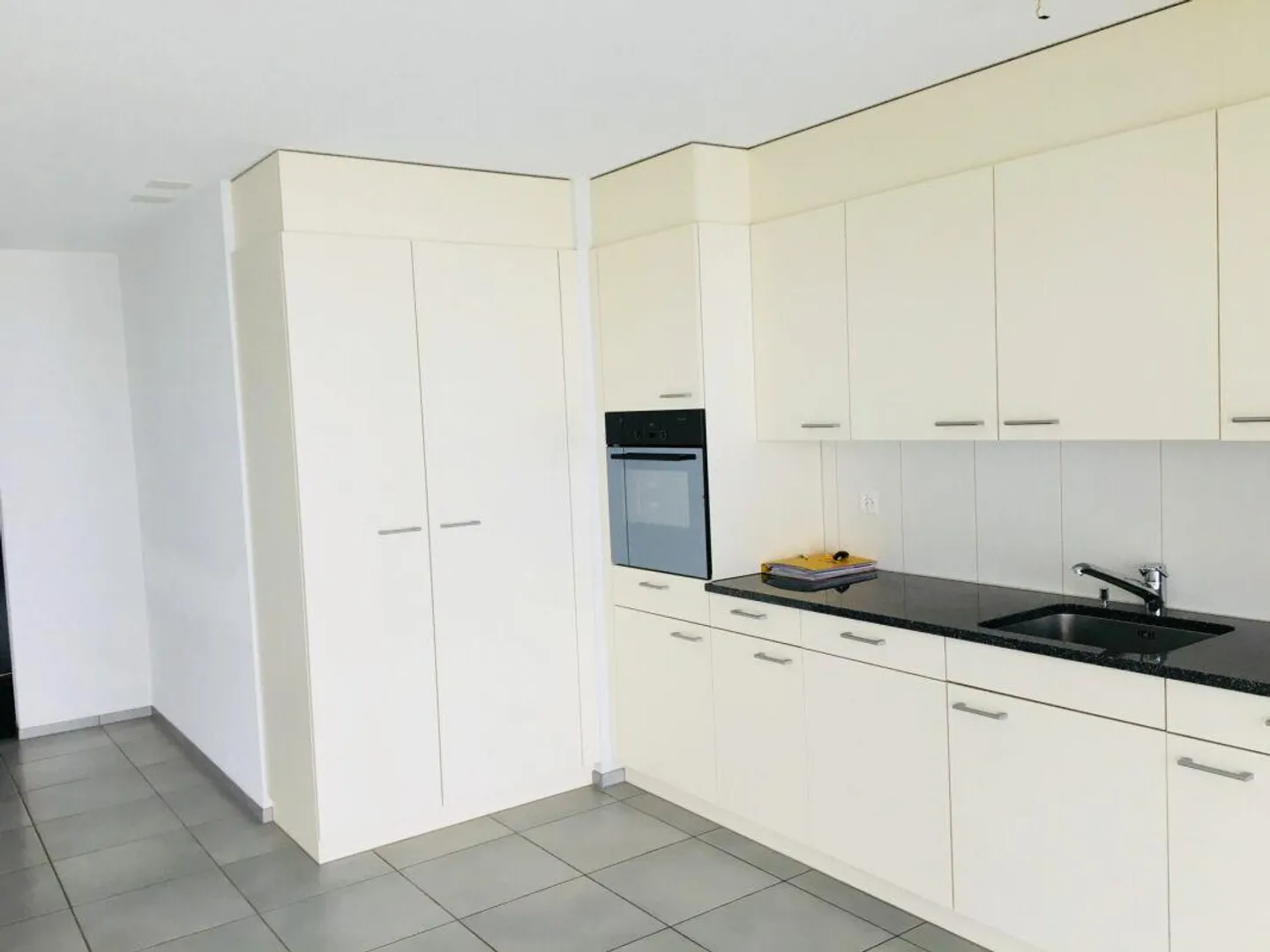 VIVERE CON UNA TERRAZZA SOLEGGIATA SUL TETTO - Foto 5 di 10