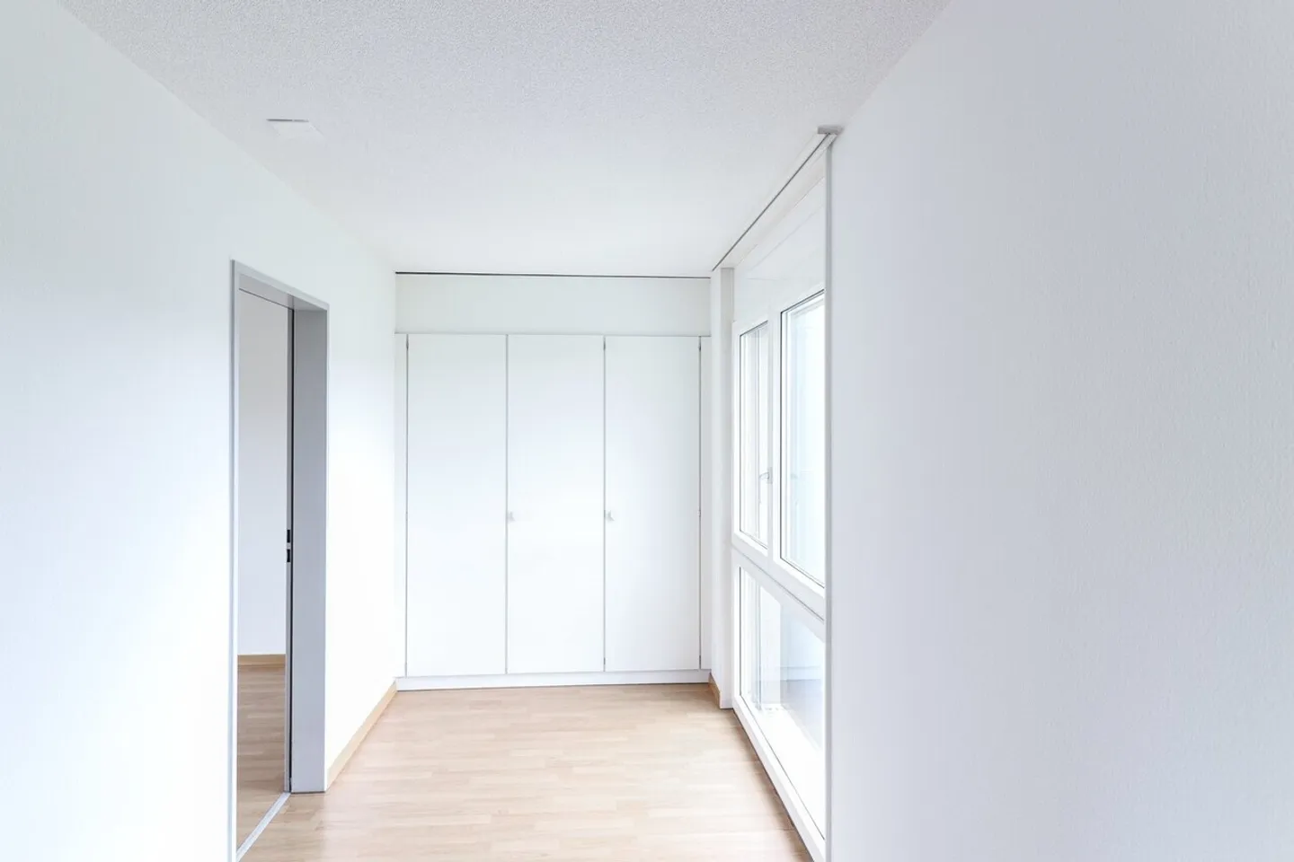 3.5-room apartment of 79 m² on the top floor of the 2nd floor - Photo 9 of 11