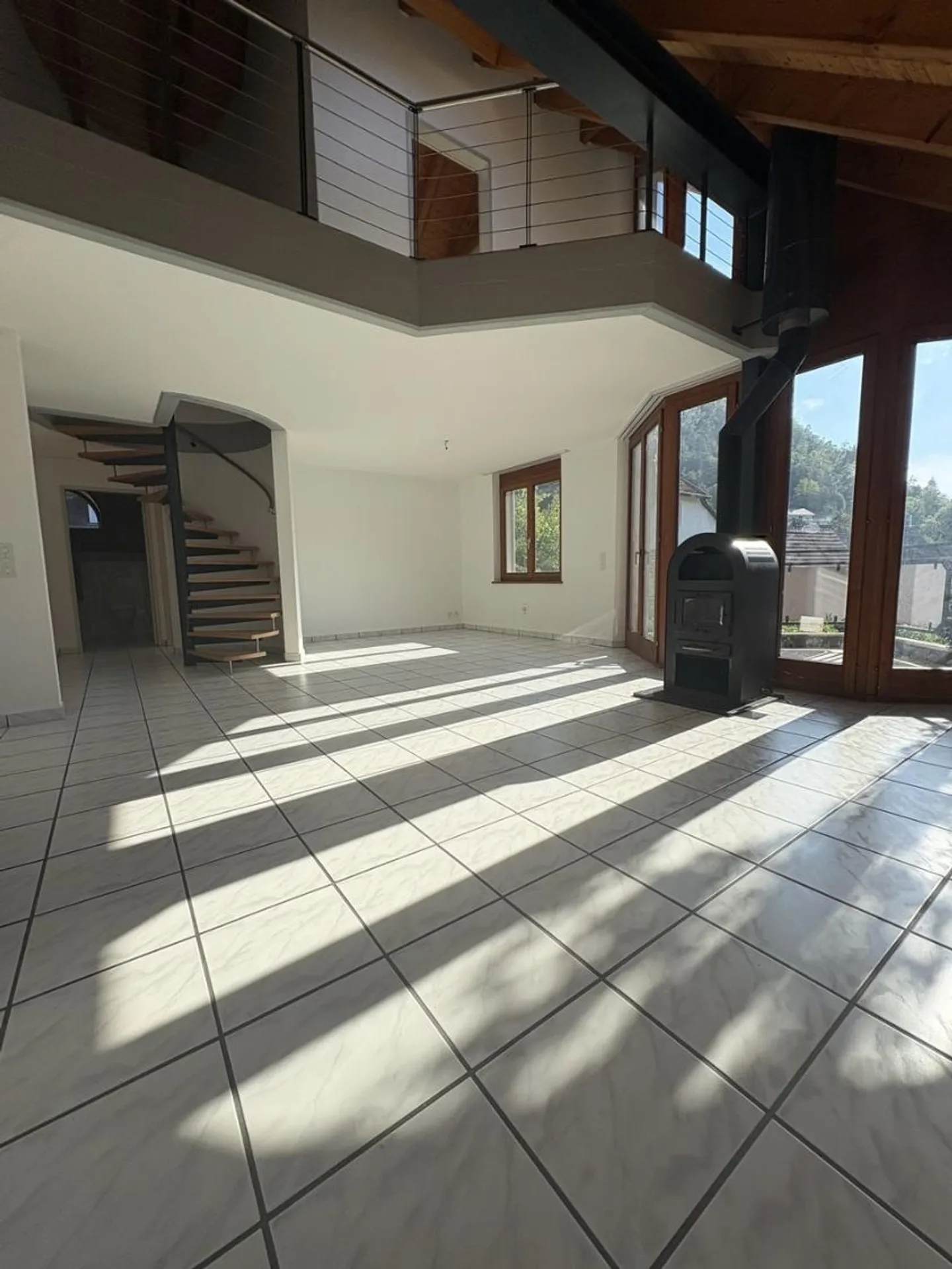In affitto: Duplex moderno e accogliente con 4,5 stanze a Soyhières - Foto 5 di 13