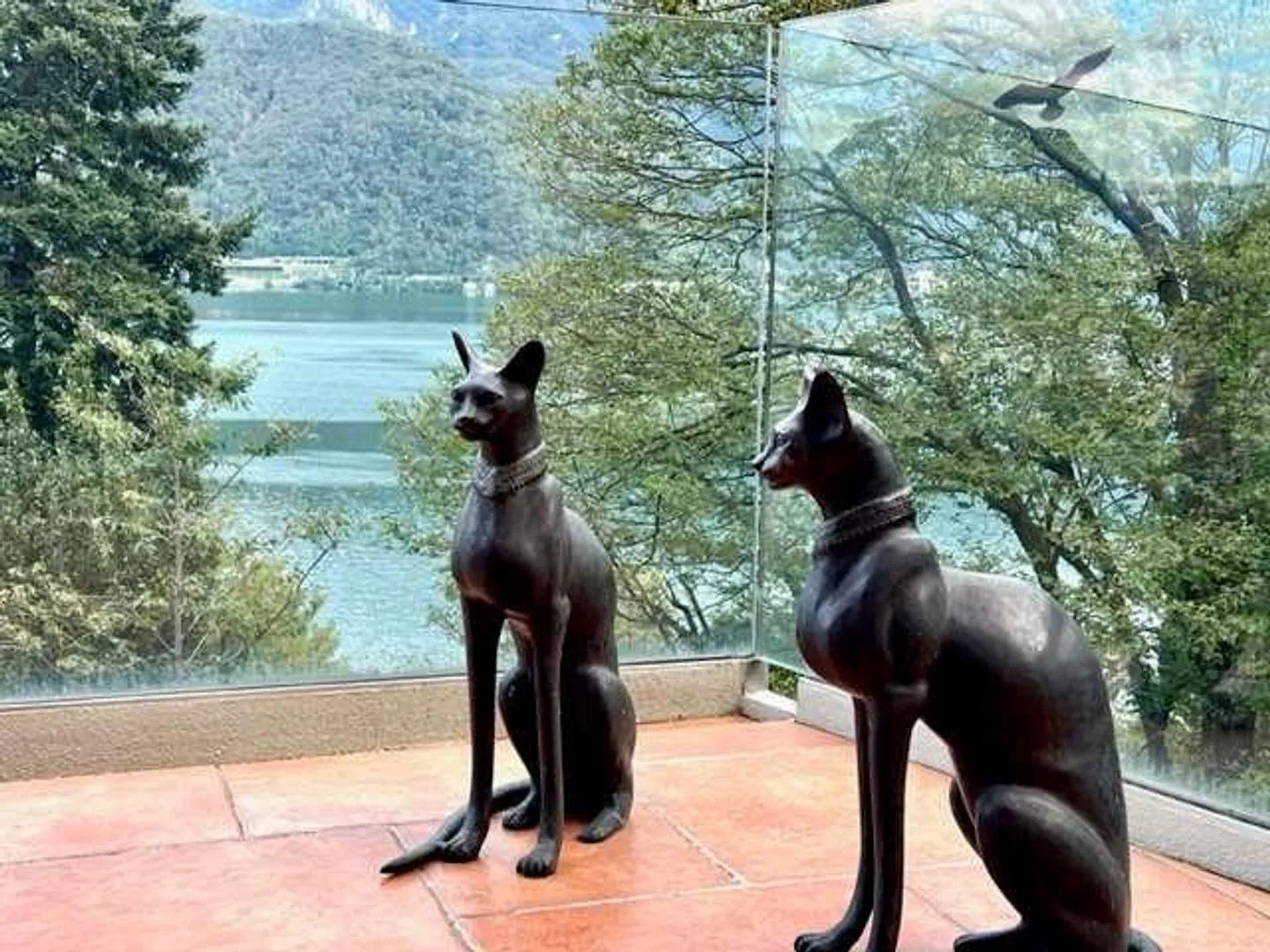 Attico di alto standard con vista lago a Melide - Foto 3 di 13