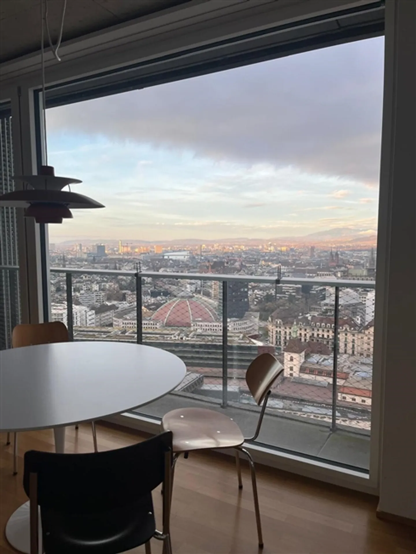 2½ ZI-WOHNUNG IN BASEL - GUNDELDINGEN, MÖBLIERT, TEMPORÄR - Foto 8 von 9