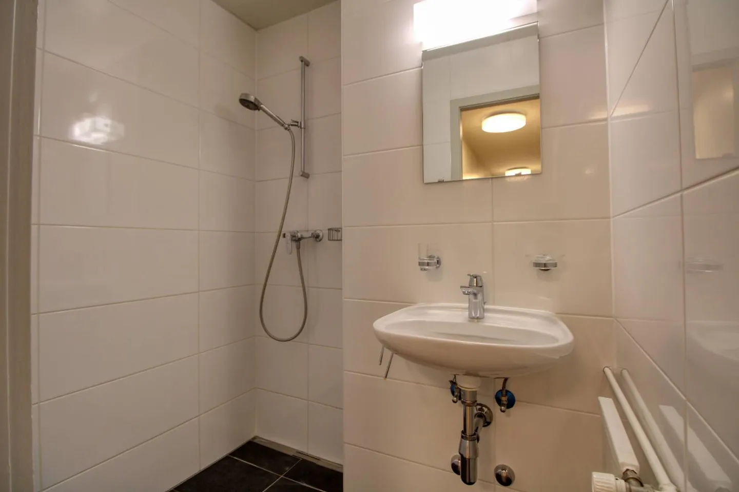 Coliving Spacieux à Le Grand-Saconnex - Photo 5 sur 19