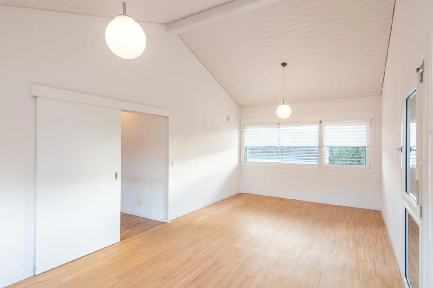 Hochwertiger Wohntraum an bevorzugter Lage - Foto 4 von 7