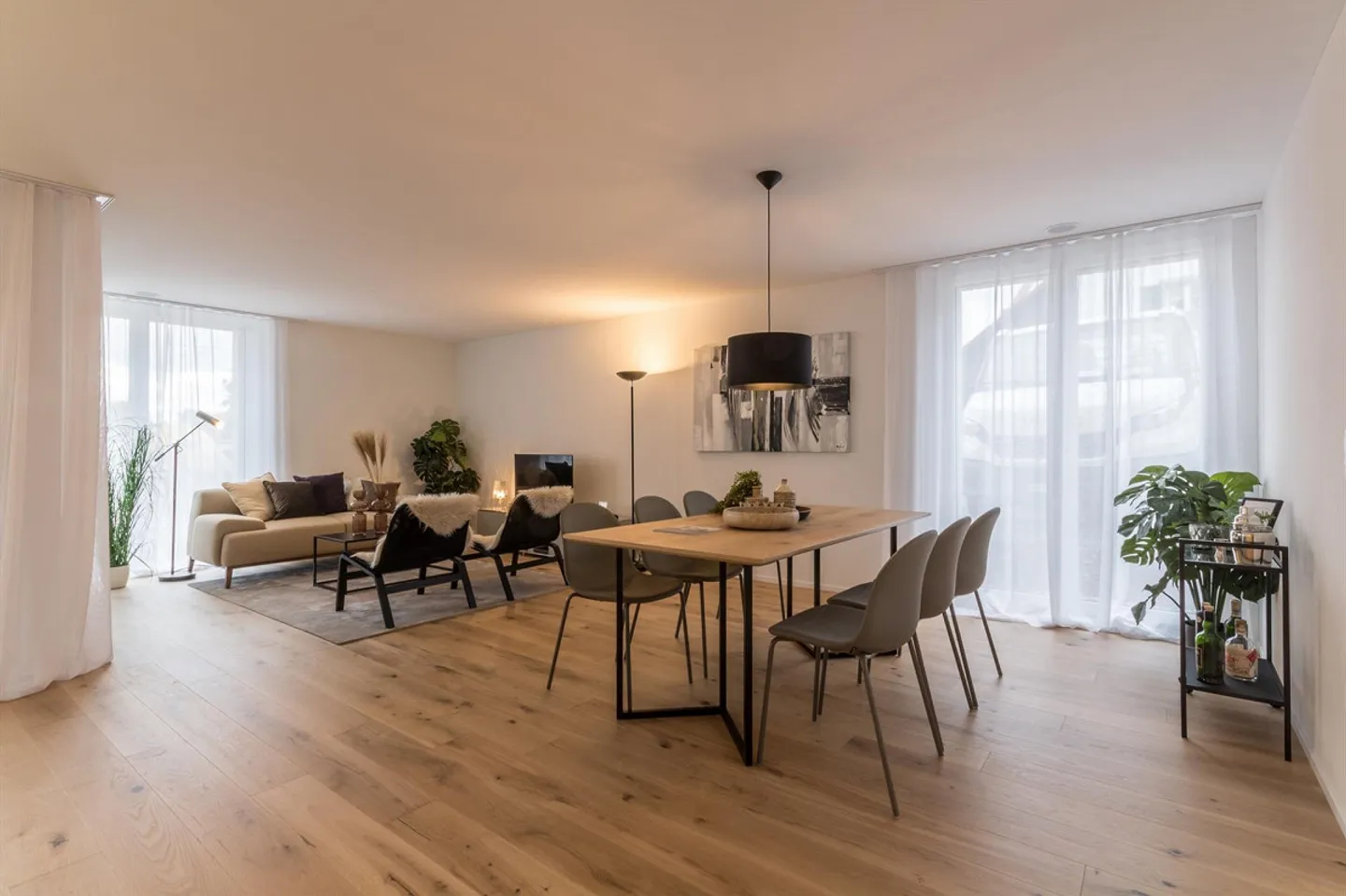 Exklusiv und zentral wohnen an idyllischer Lage - Foto 2 von 9