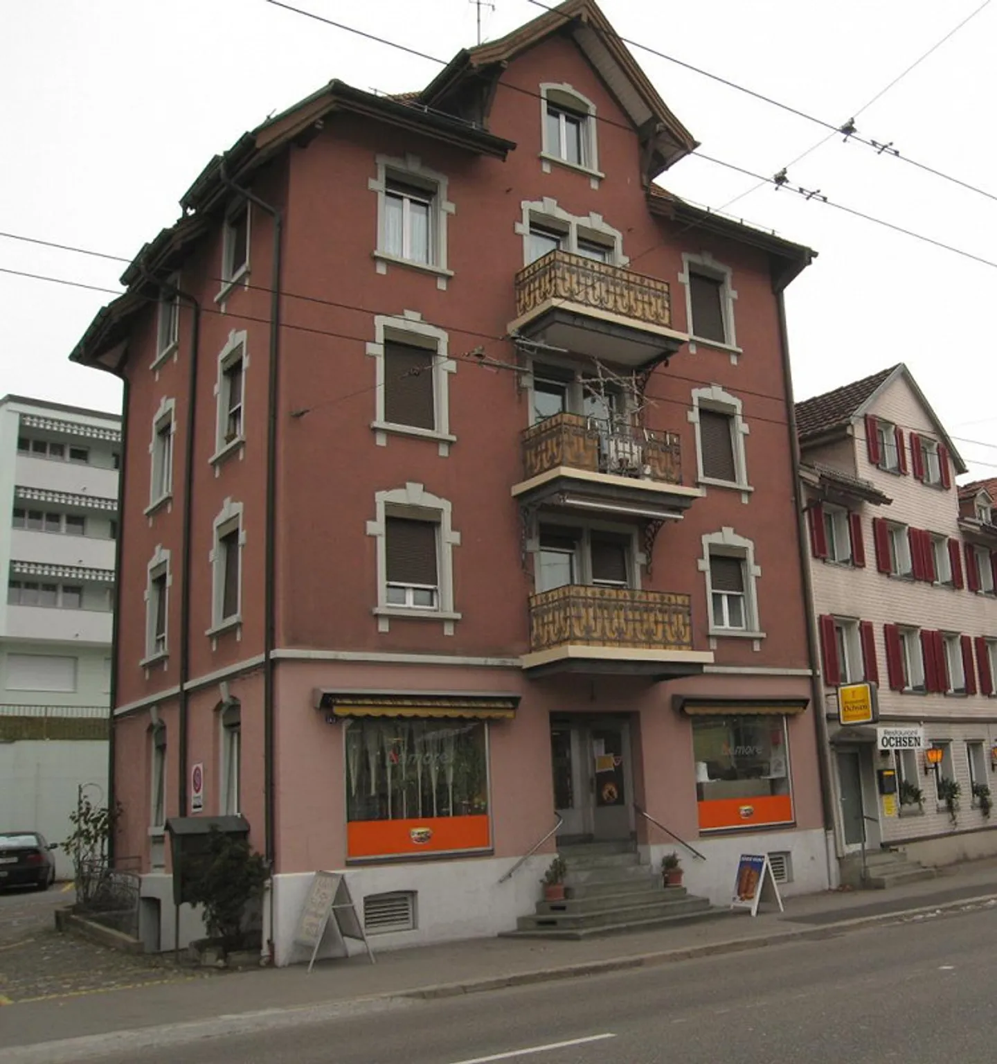 Vivre dans un emplacement central avec vue - Appartement de 2,5 pièces - Photo 8 sur 8