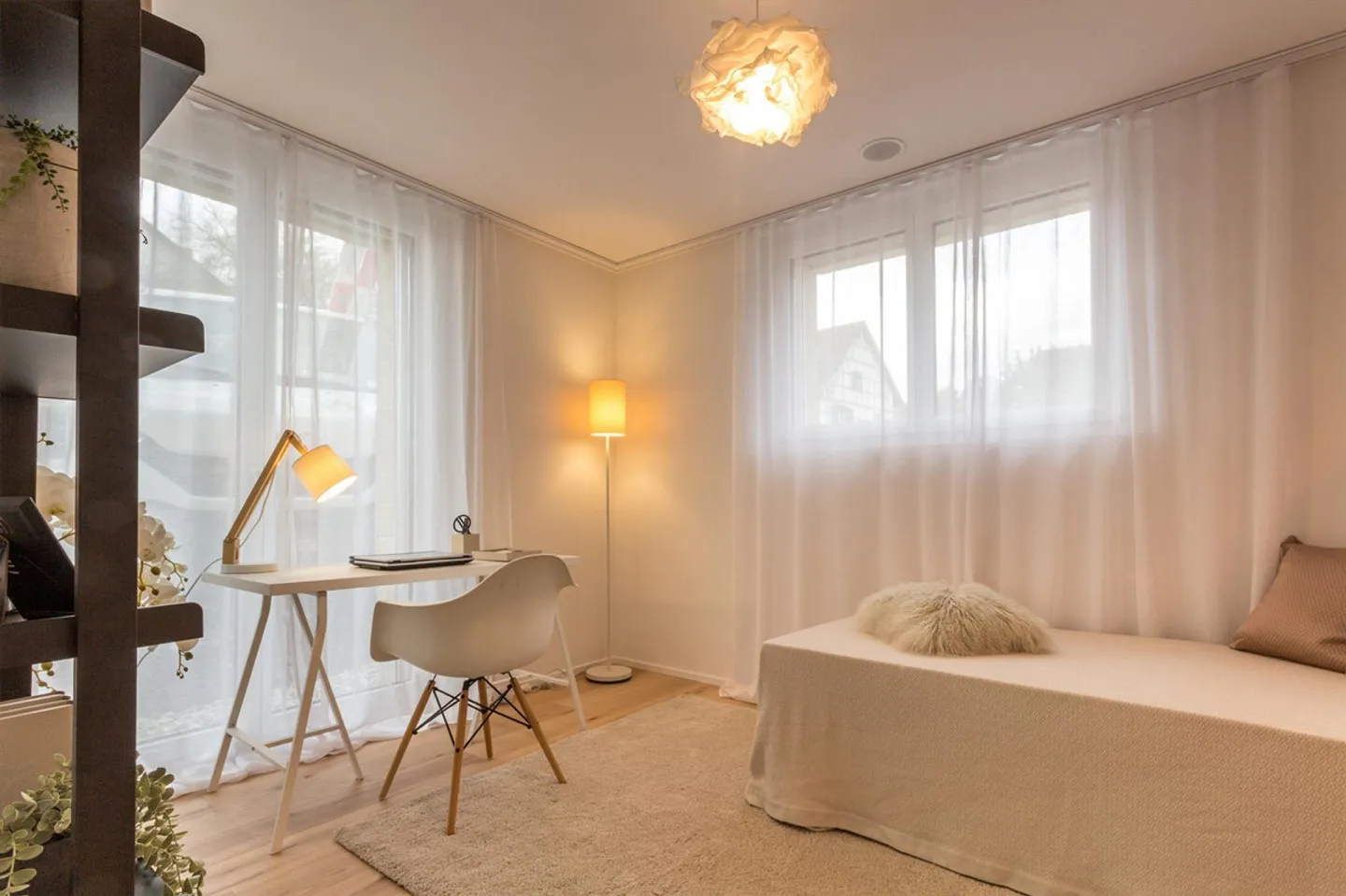 Exklusiv und zentral wohnen an idyllischer Lage - Foto 6 von 9