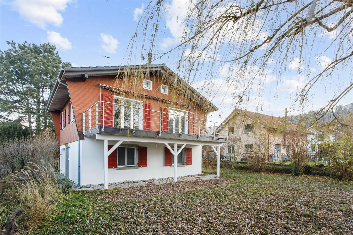 4.5 Room House - Photo 1 of 12