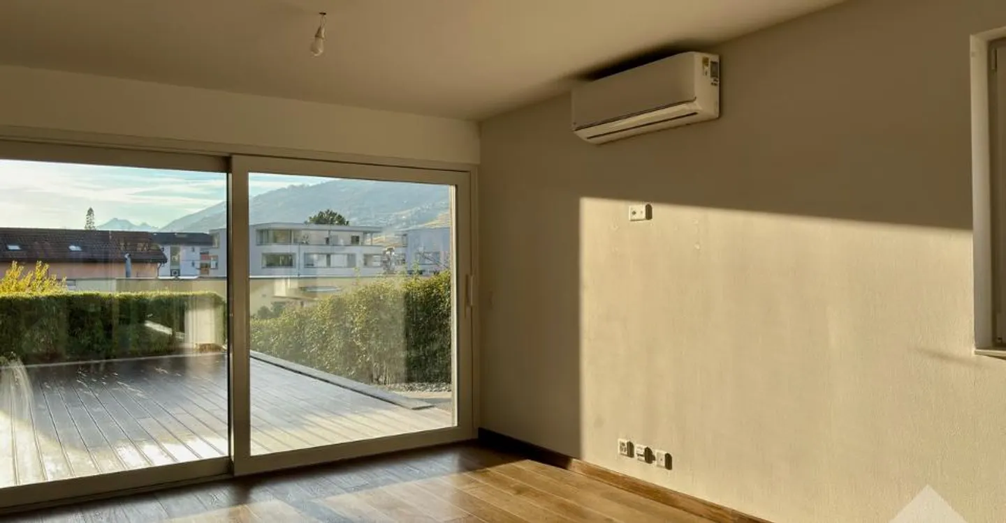 Modern Apartment in Sierre - Photo 4 of 12