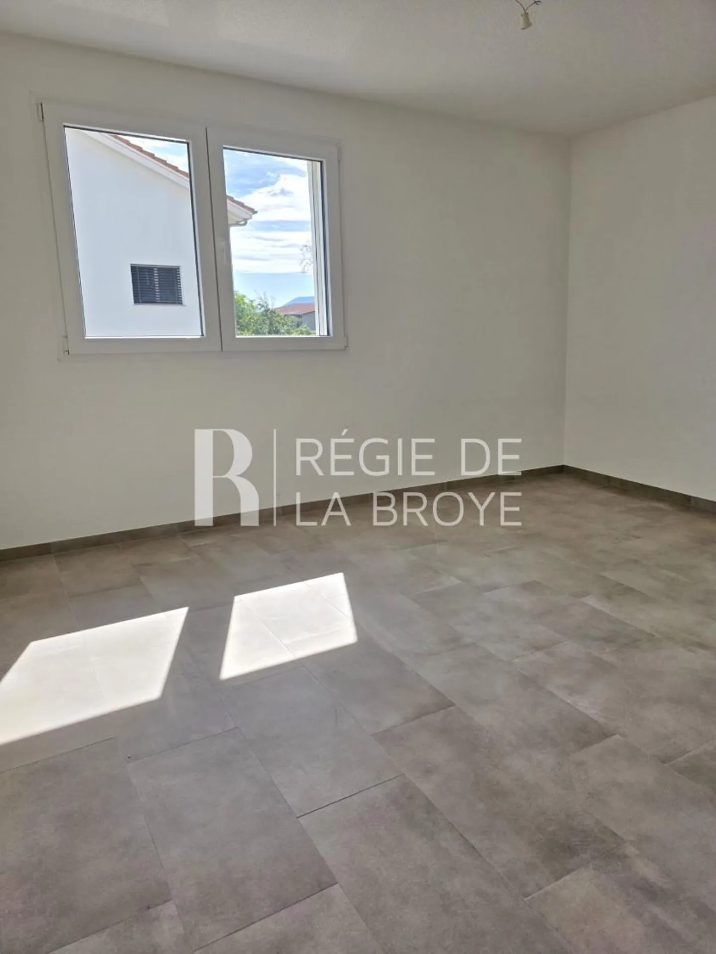 Appartamento di 4.5 locali con grande balcone a Chabrey - Foto 10 di 13