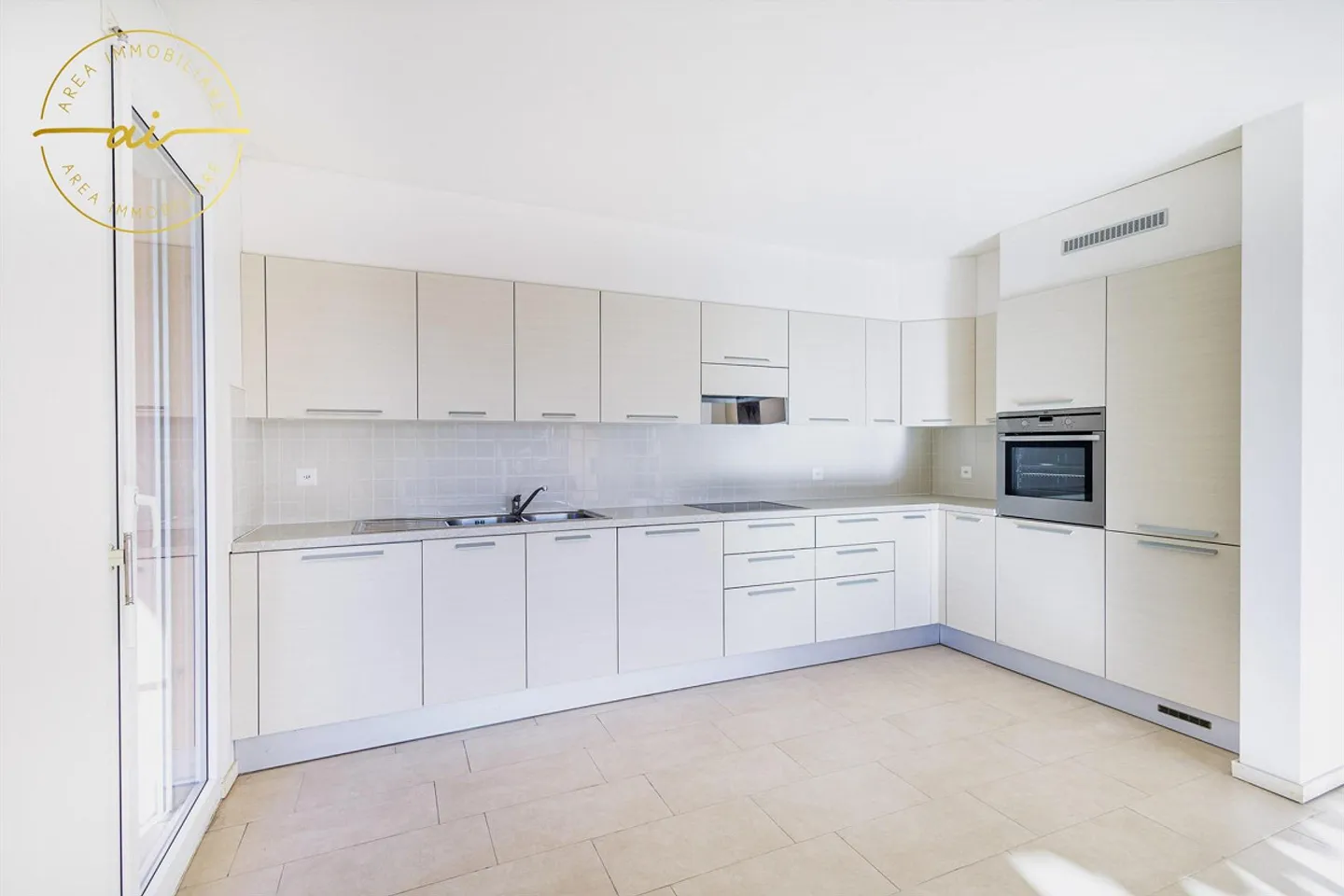 Penthouse elegante con terrazza - Foto 13 di 13