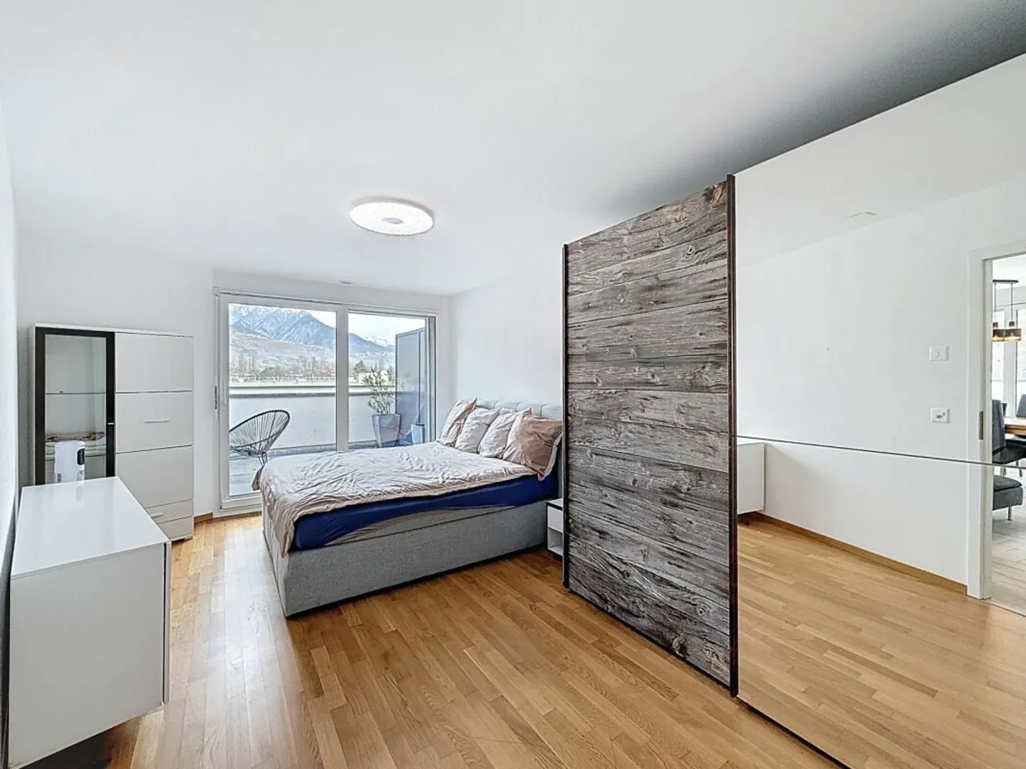 Stunning Attic in Ardon - Photo 6 of 11