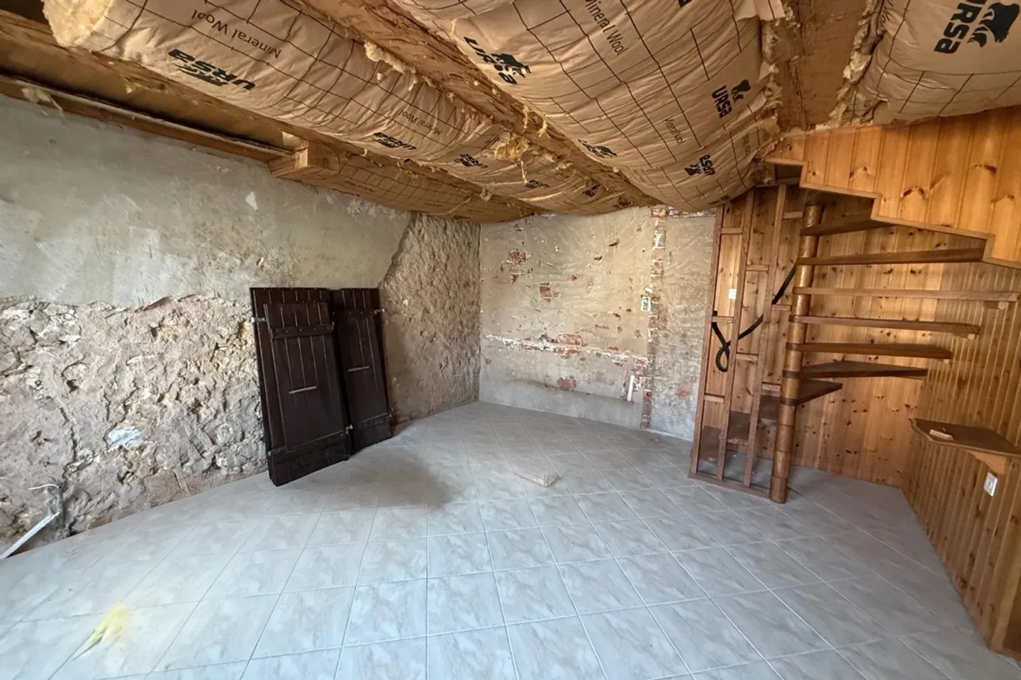 Multi-family home with great potential - Photo 36 of 45