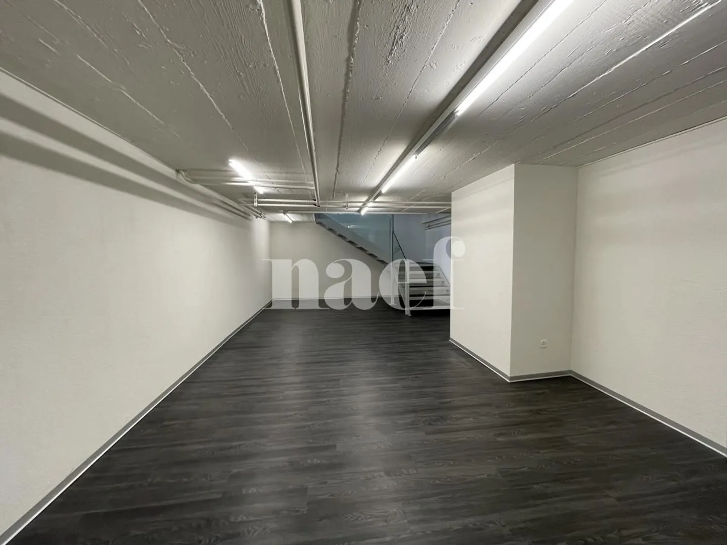 Modulierbare Gewerbefläche im Herzen von Neuchâtel - 3 nutzbare Ebenen - Foto 7 von 8