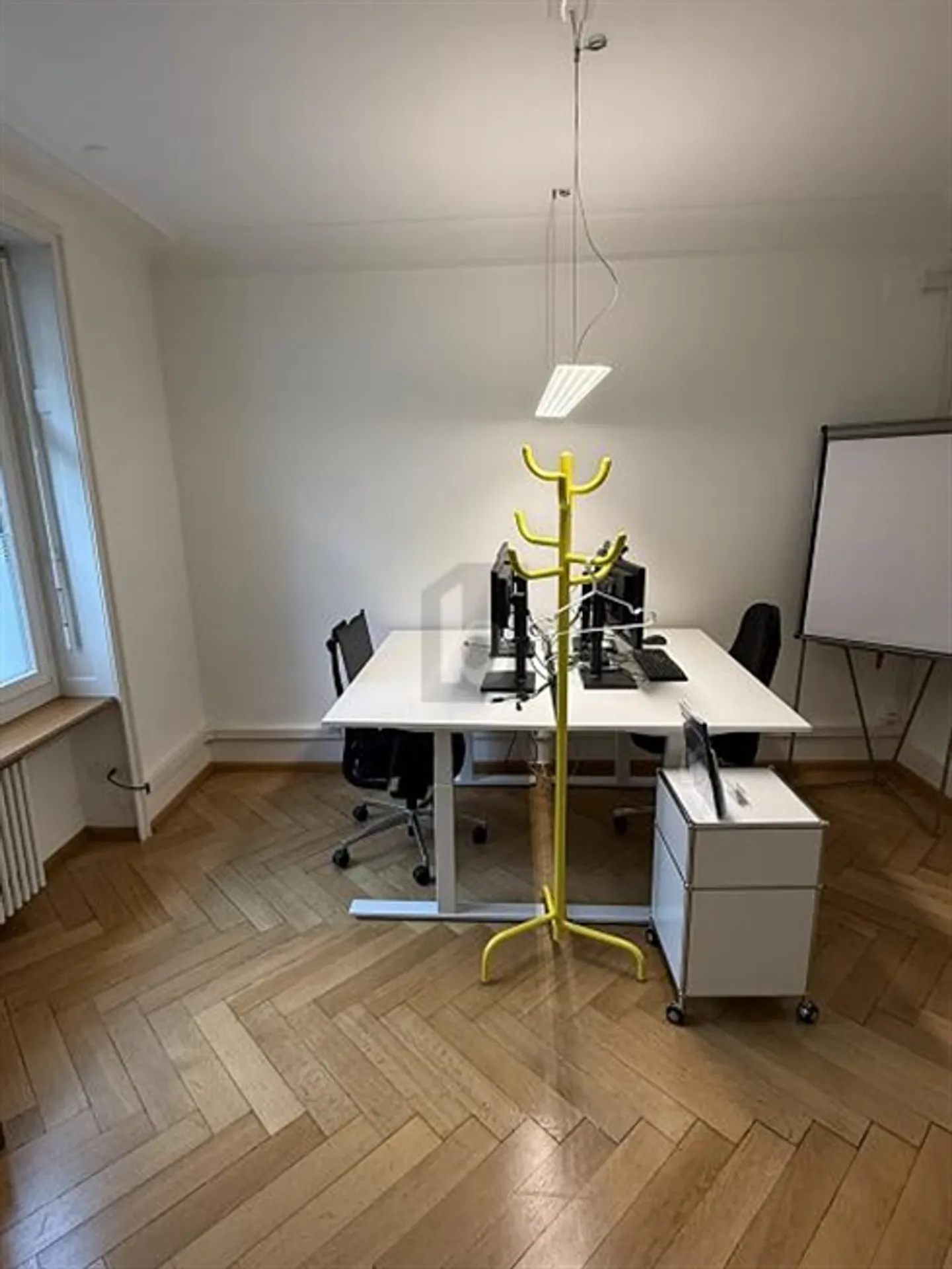 IN A CENTRAL LOCATION WITH FISHBONE PARQUET - Photo 3 of 6