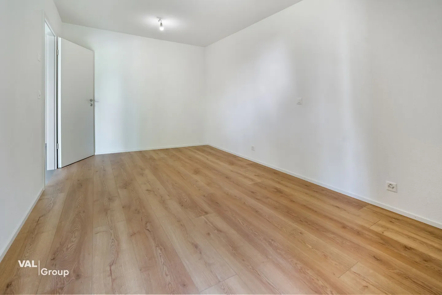 Appartement Charmant avec Jardin - Photo 5 sur 11