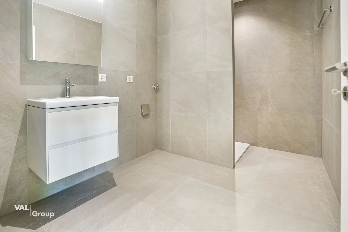 Appartement Charmant avec Jardin - Photo 8 sur 11