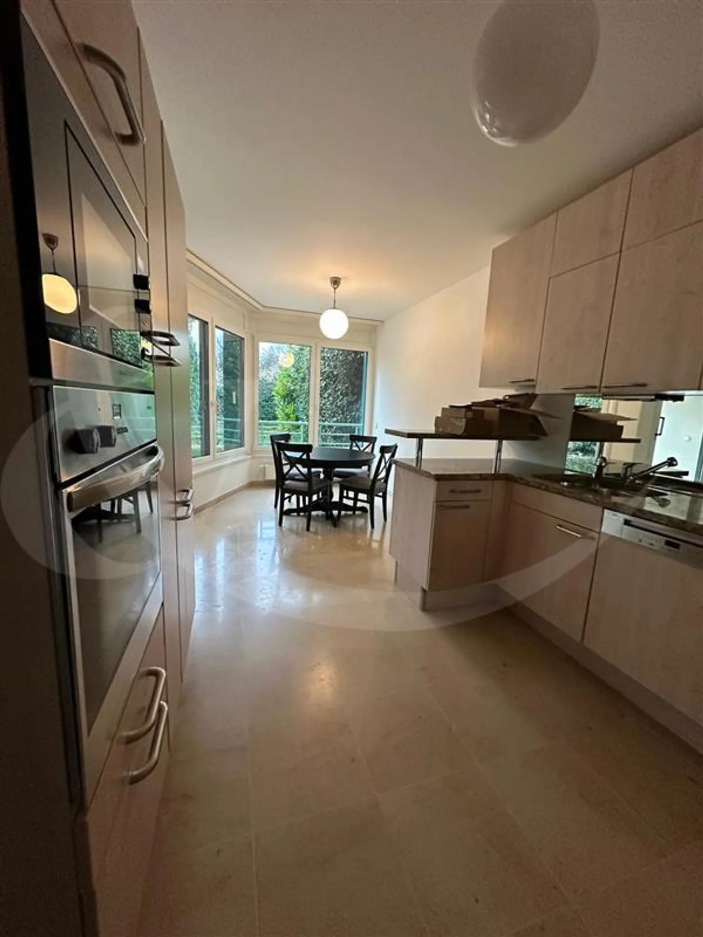 Spacious Garden Apartment in Versoix - Photo 3 of 5