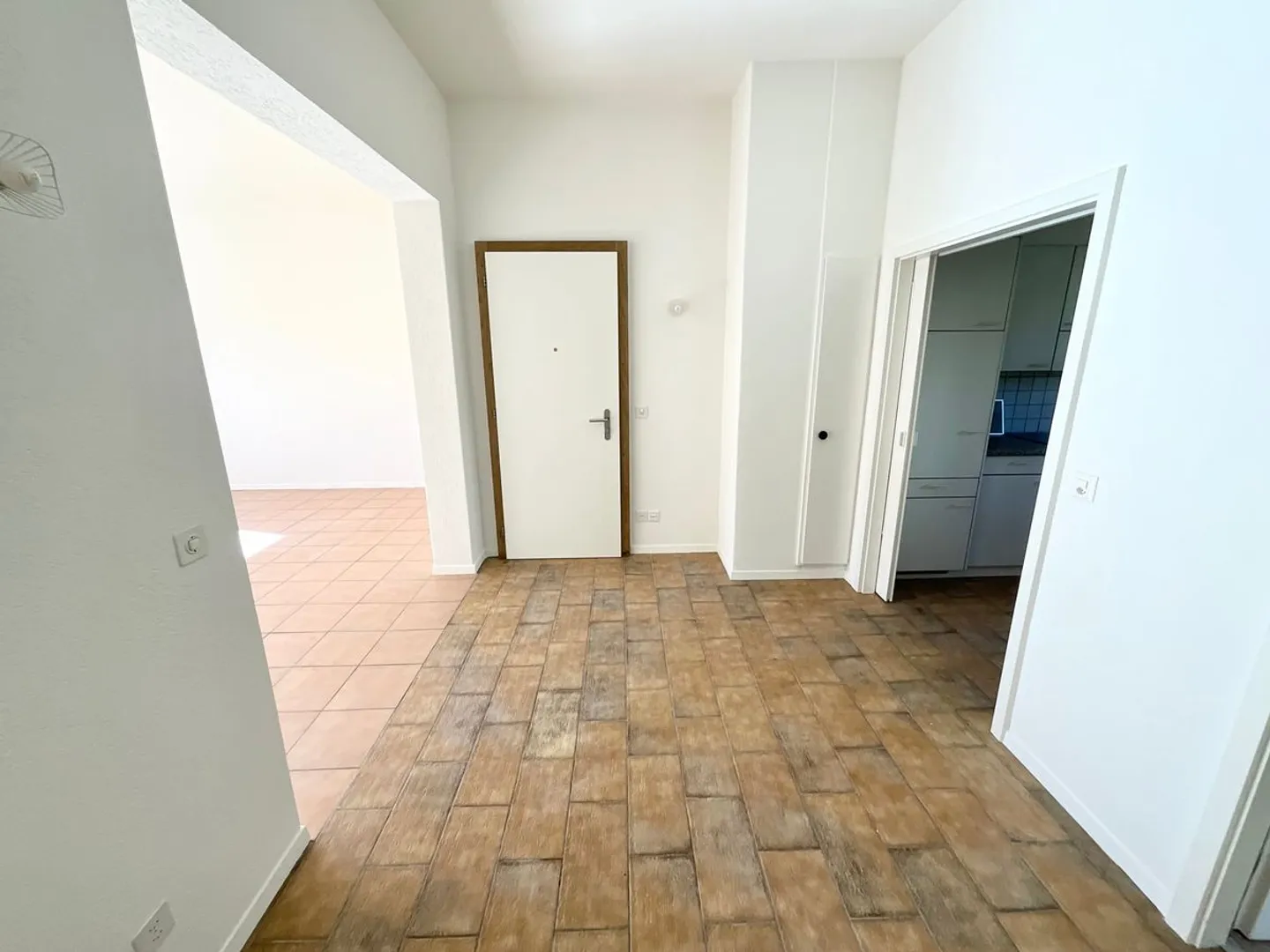 Appartamento con 3.5 stanze al piano terra - Foto 3 di 8