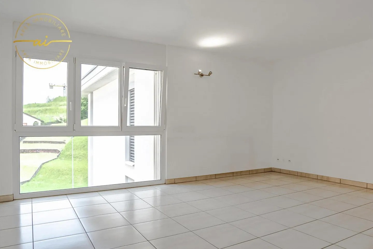 HELLER WOHNUNG 4.5 ZIMMER IN CASTEL SAN PIETRO - Foto 10 von 13