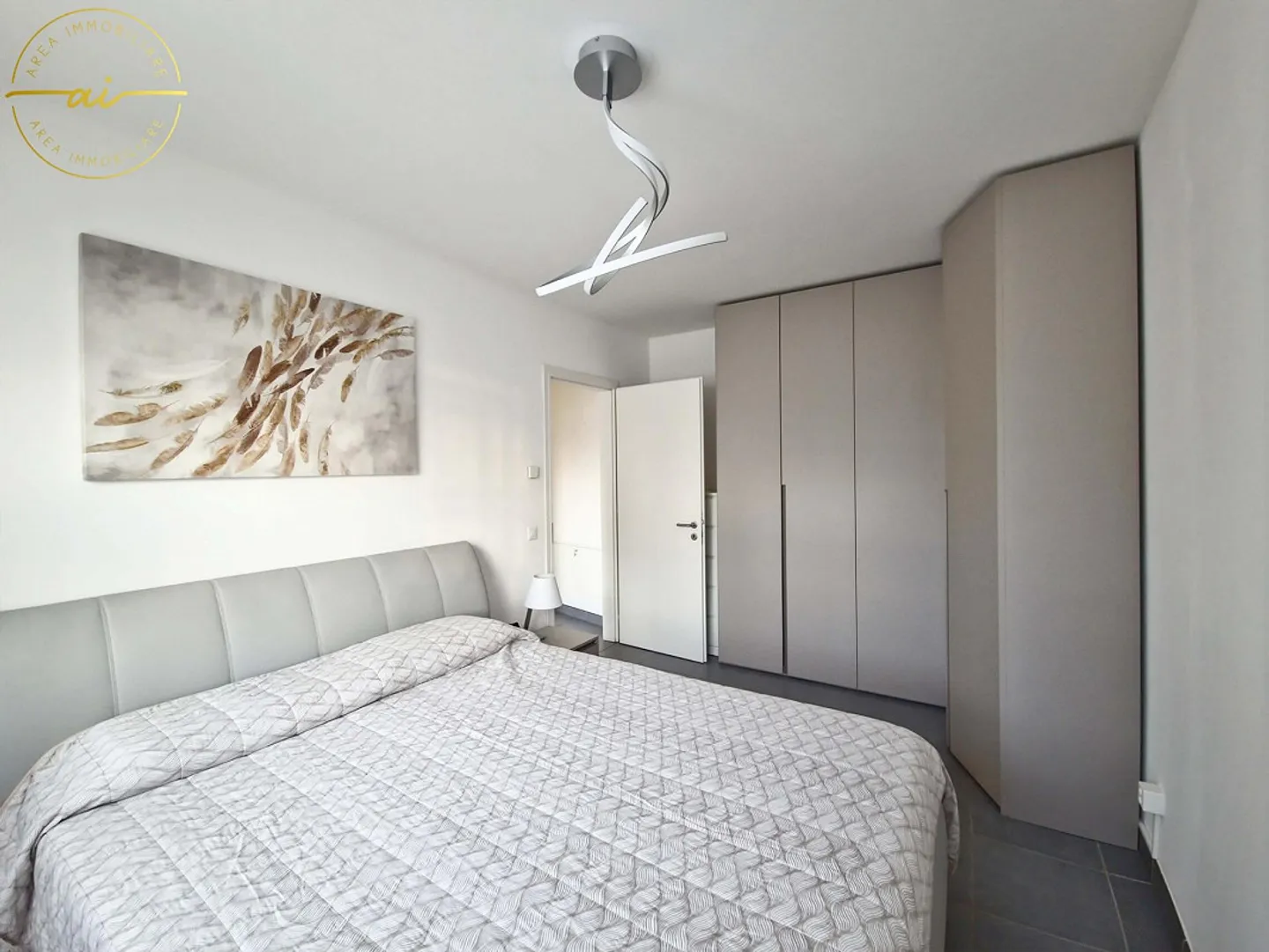 HELLER 3.5-ZIMMER-WOHNUNG MIT OFFENEM BLICK - Foto 11 von 13