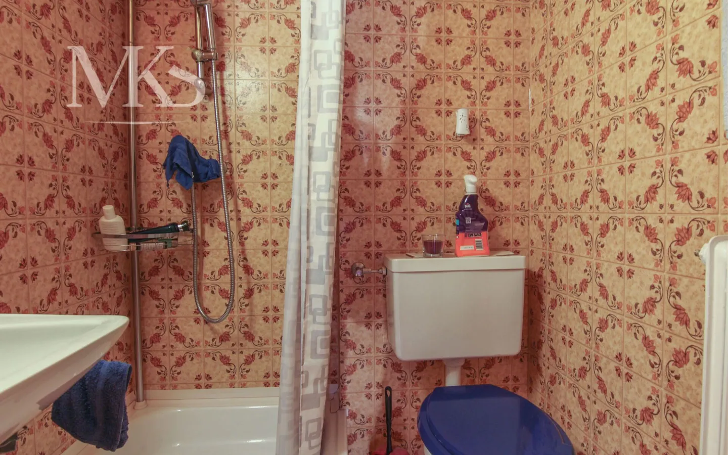 Charmante appartement ancien avec appartement sous les combles supplémentaire à Ulrichen - Photo 16 sur 25