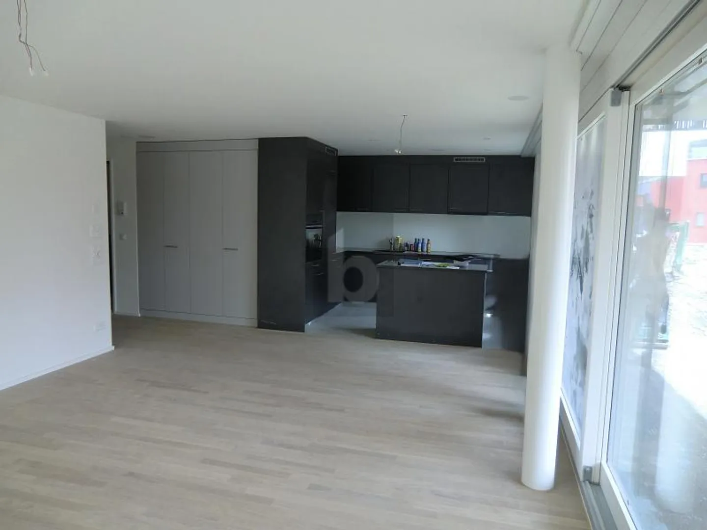 Apartment for rent - Photo 2 of 5