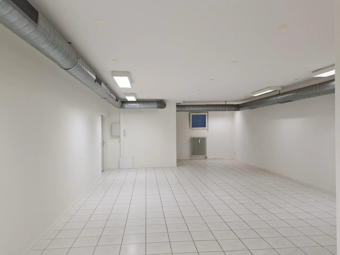Atelier polyvalent à Höngg - Photo 2 sur 4