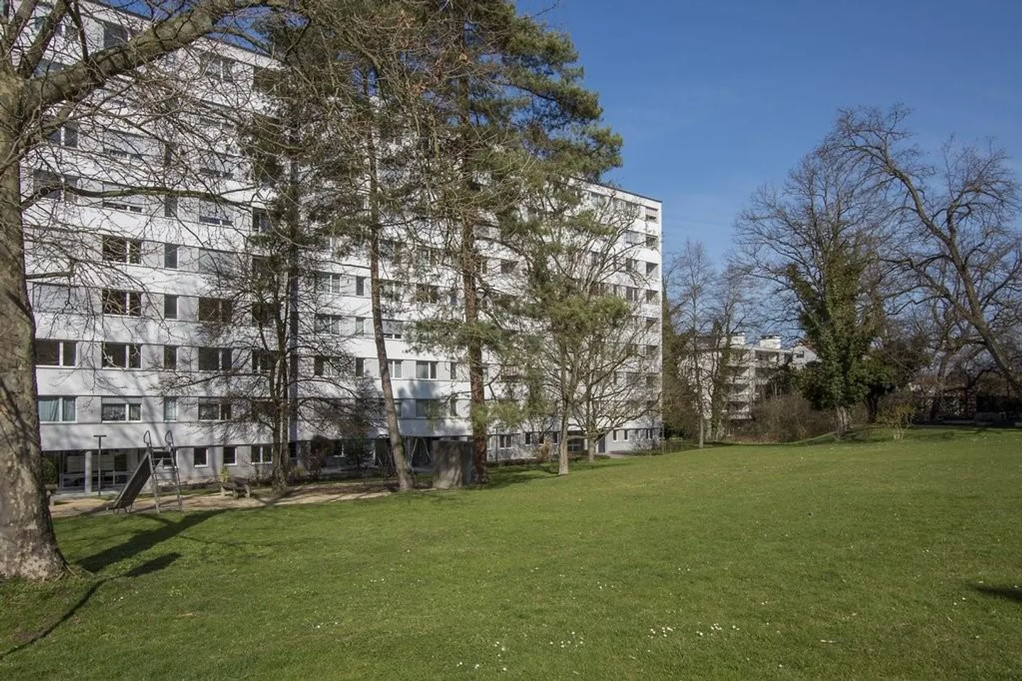 «Helle Wohnung mit schöner Aussicht und bester Anbindung» - Foto 10 von 10