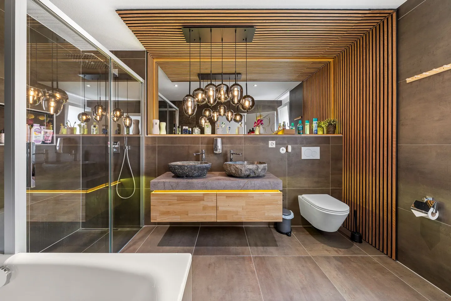 Maison double familiale de 6,5 pièces avec appartement séparé de 3,5 pièces dans les combles - Photo 13 sur 27