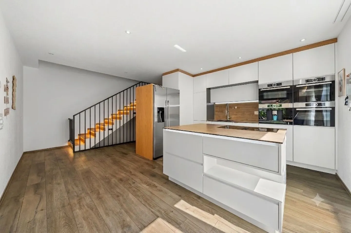 Maison double familiale de 6,5 pièces avec appartement séparé de 3,5 pièces dans les combles - Photo 6 sur 27