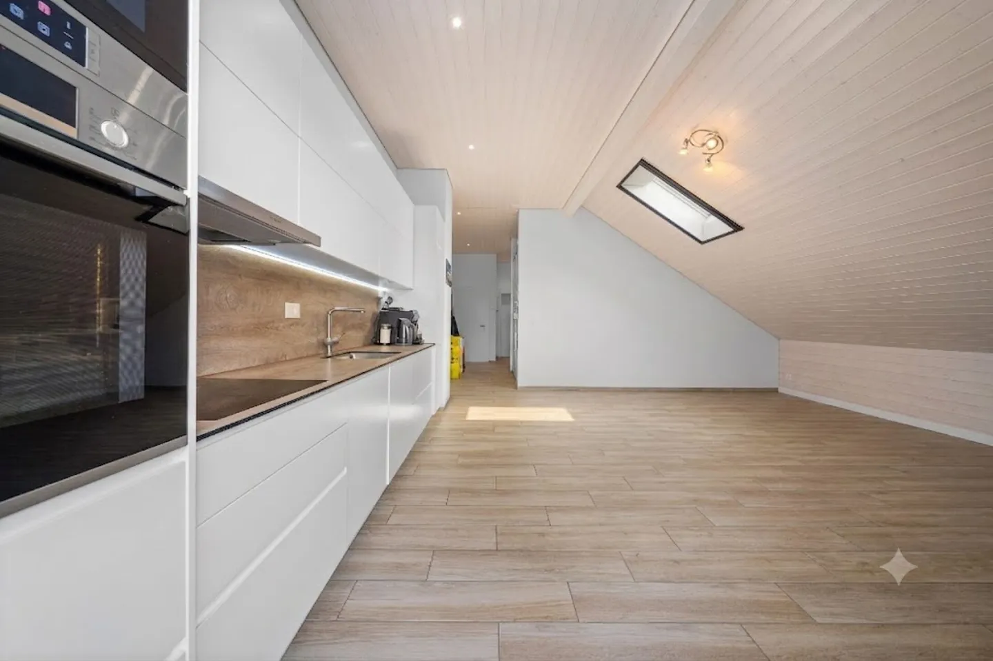 Maison double familiale de 6,5 pièces avec appartement séparé de 3,5 pièces dans les combles - Photo 21 sur 27