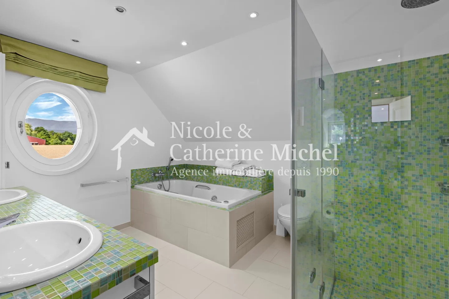 Single house for sale - Photo 10 of 13