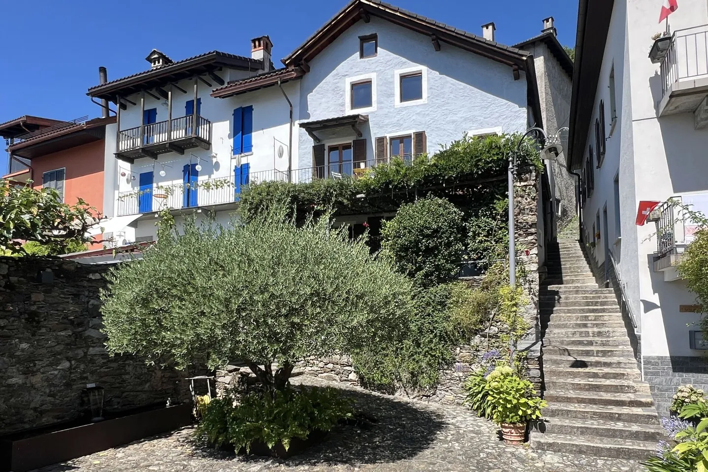 Charmante Maison de Village dans un Bel Emplacement Calme Casa Blu - "Le Bijou Inachevé" - Photo 13 sur 42