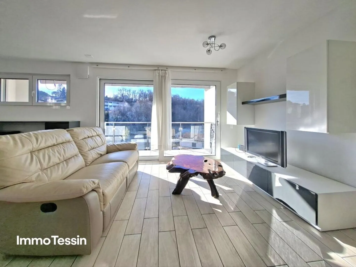 TOP PREIS: Schöne & helle Wohnung in einer kleinen Wohnanlage mit n... - Foto 6 von 13