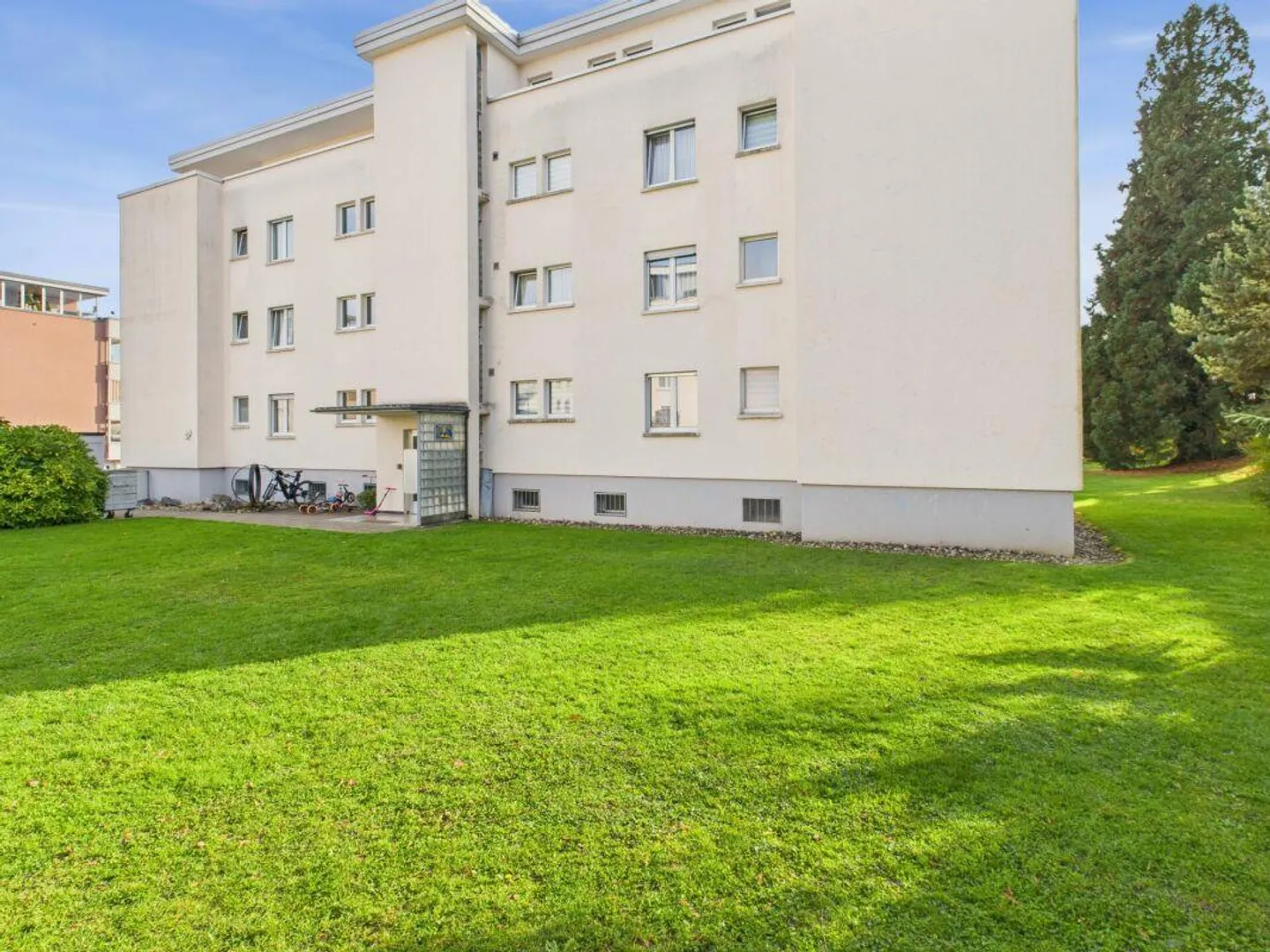 Première occupation après rénovation complète : Appartement élégant de 4,5 pièces avec top... - Photo 12 sur 12