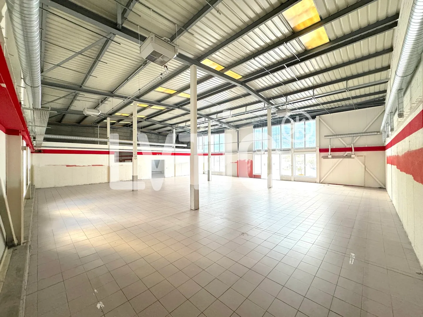 Räumlichkeiten, Geschäft, Werkstatt von 400 m2 zu verkaufen in Granges - Sierre - Foto 4 von 8