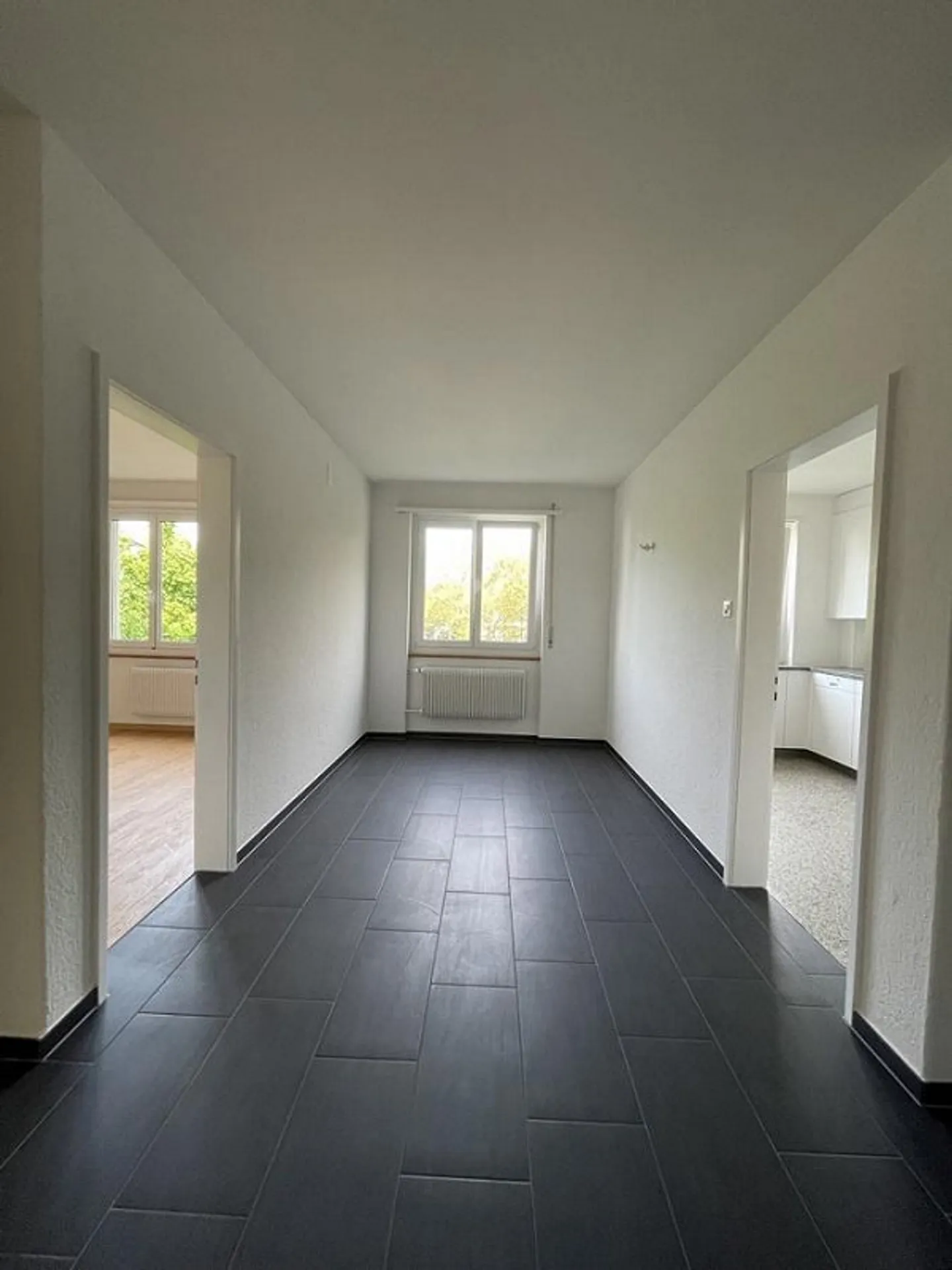 Ampio appartamento di 2,5 stanze in affitto a Wankdorf - Foto 6 di 8