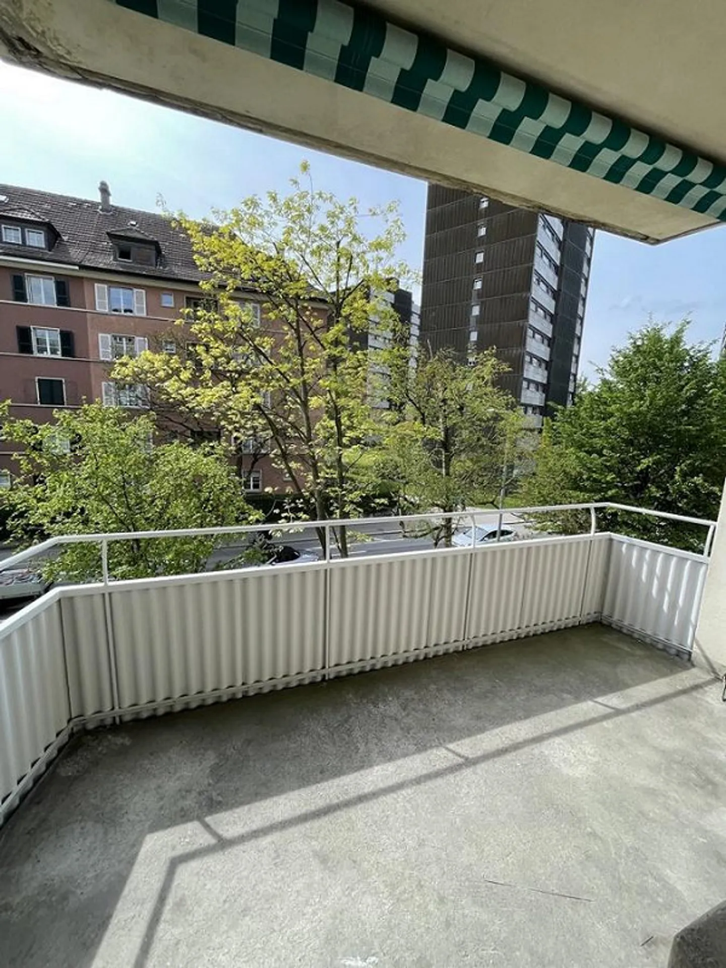 Ampio appartamento di 2,5 stanze in affitto a Wankdorf - Foto 7 di 8