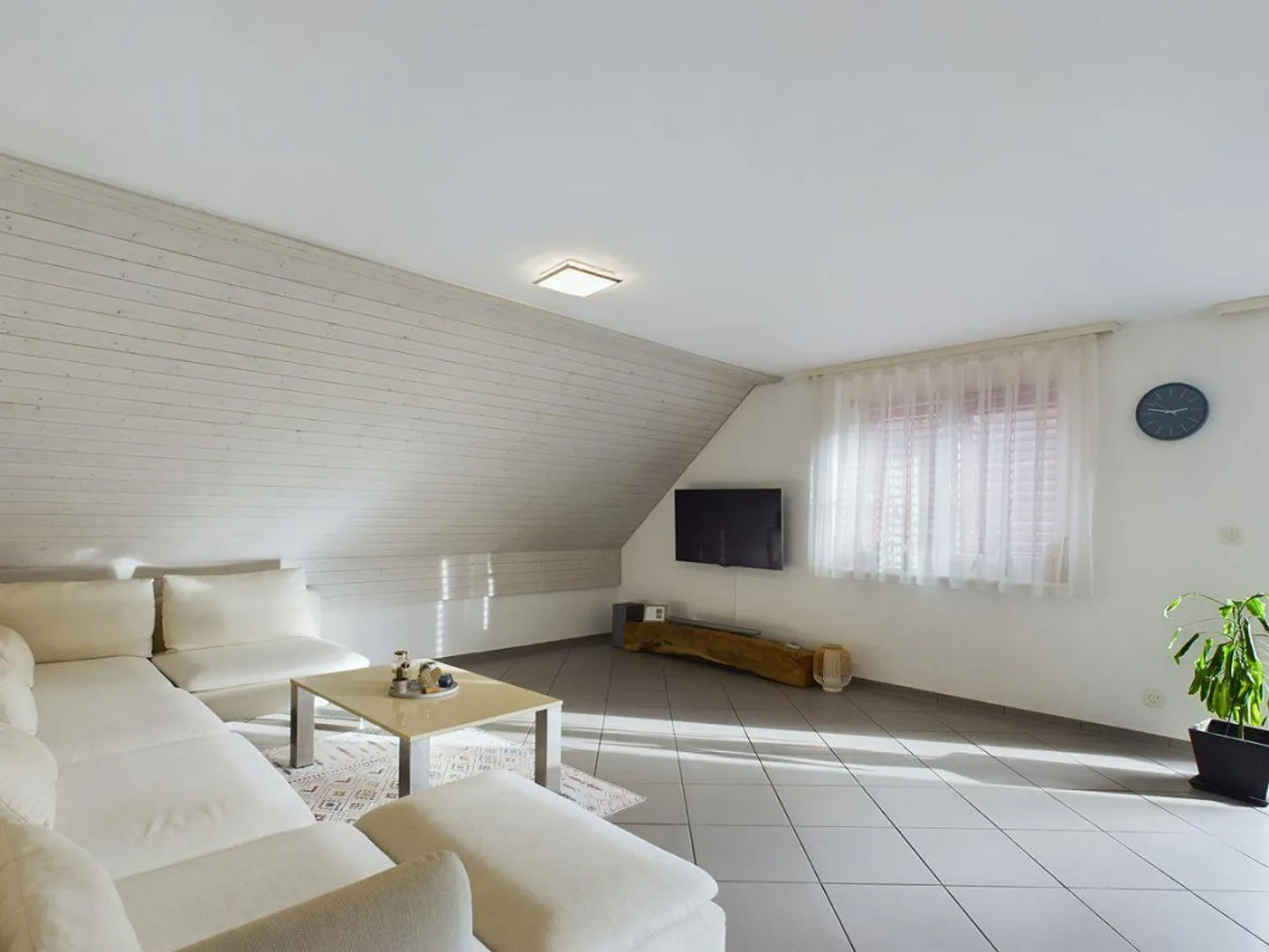 3,5-Zimmer-Wohnung - Foto 3 von 12