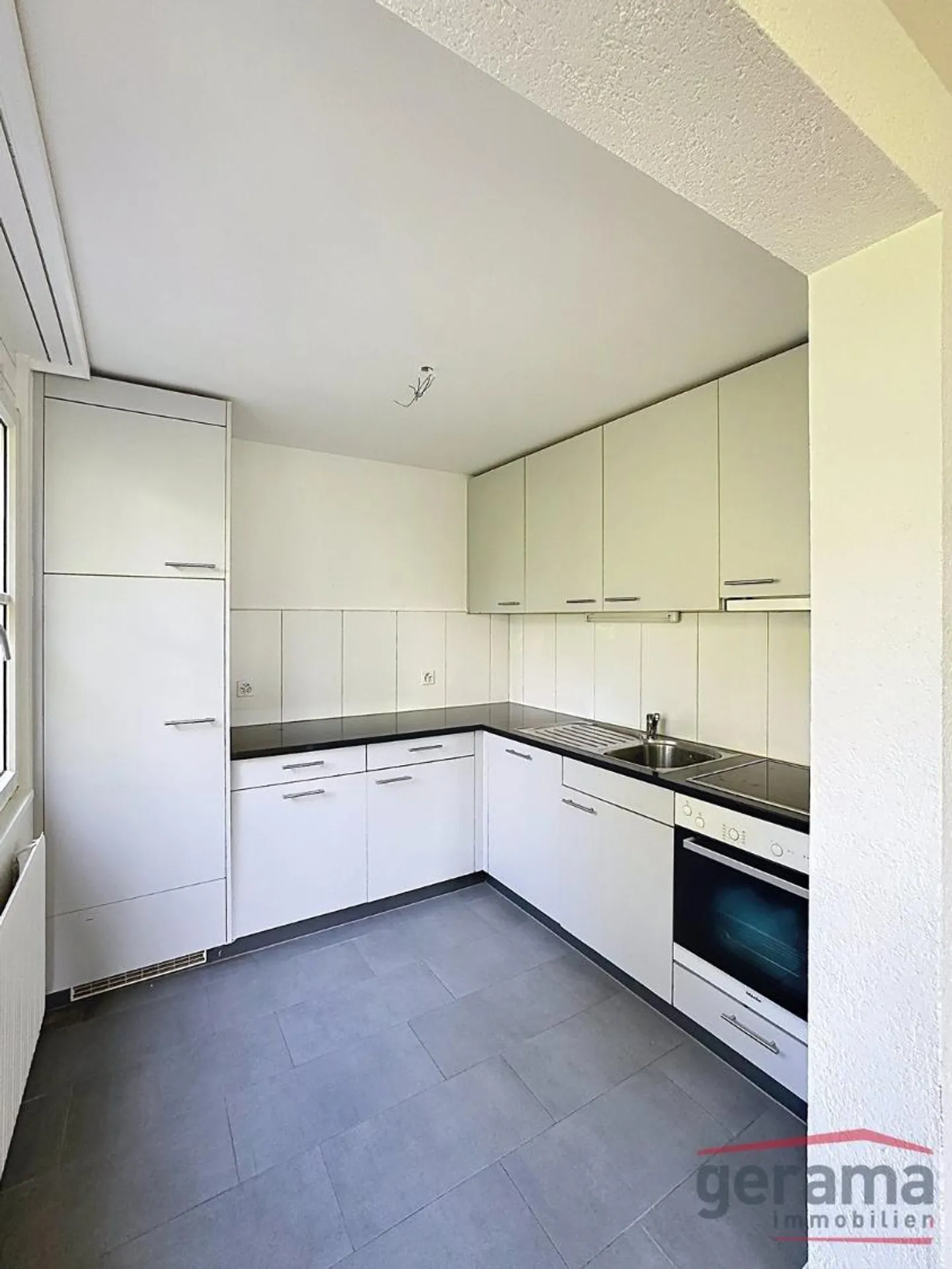 Appartement rénové à Schönberg - Photo 1 sur 8
