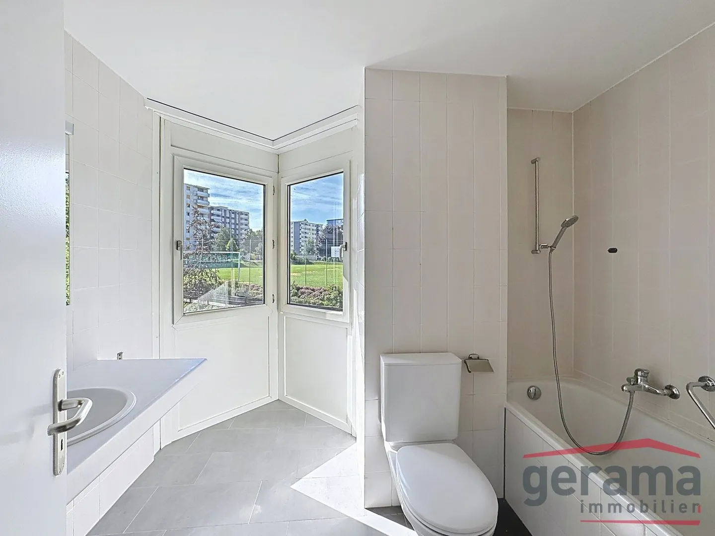 Appartement rénové à Schönberg - Photo 6 sur 8