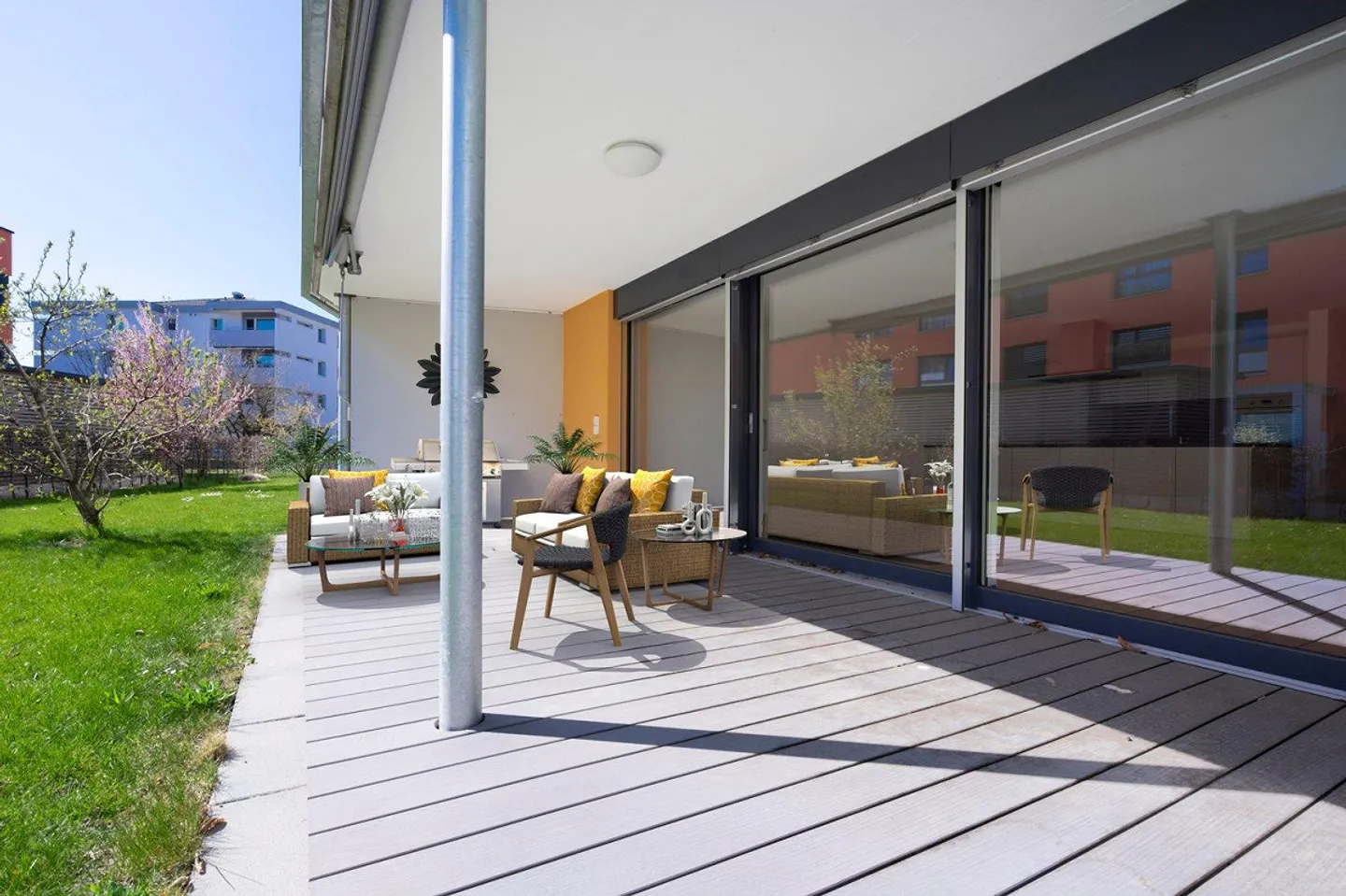 Appartement familial spacieux au rez-de-chaussée - Photo 10 sur 11
