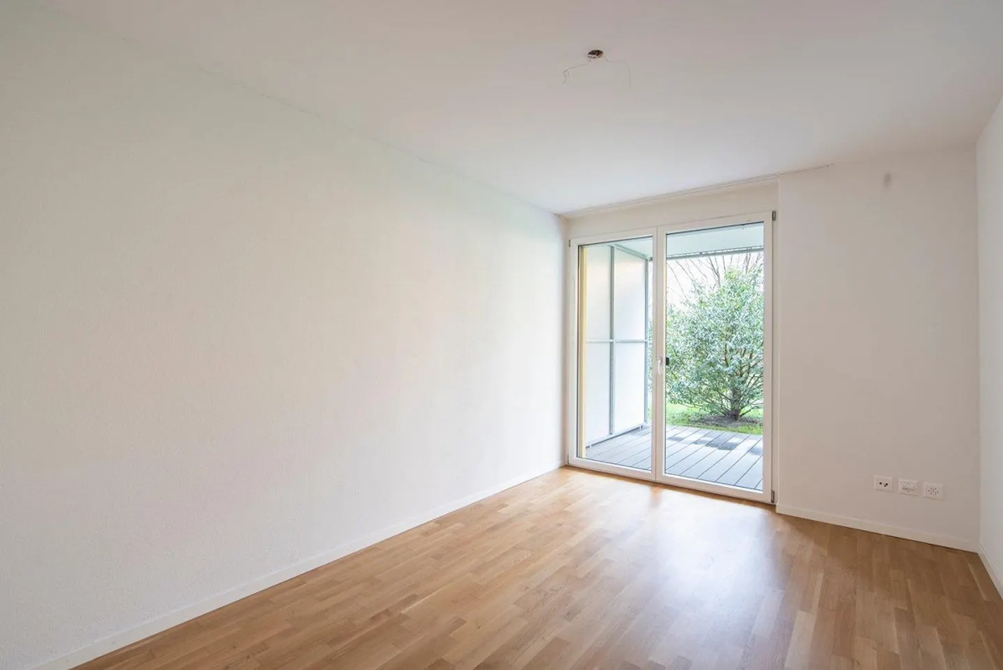 Appartement familial spacieux au rez-de-chaussée - Photo 3 sur 11