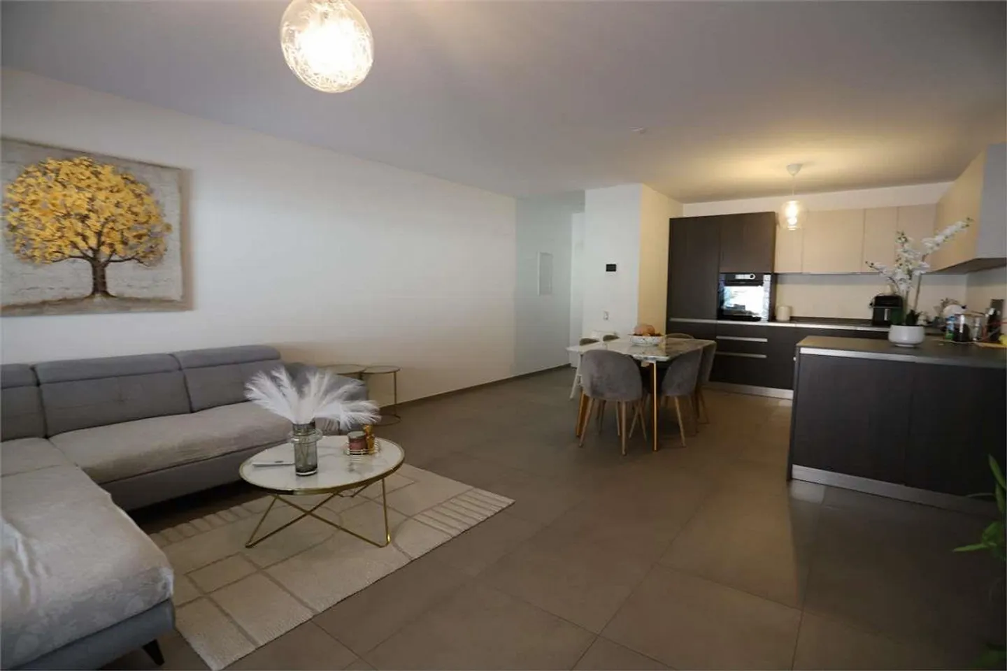 Four-room apartment in Rivera - Photo 3 of 10